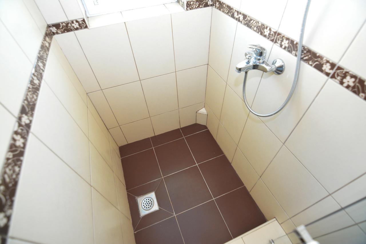 Tropicoco Apartments Tivat Bagian luar foto